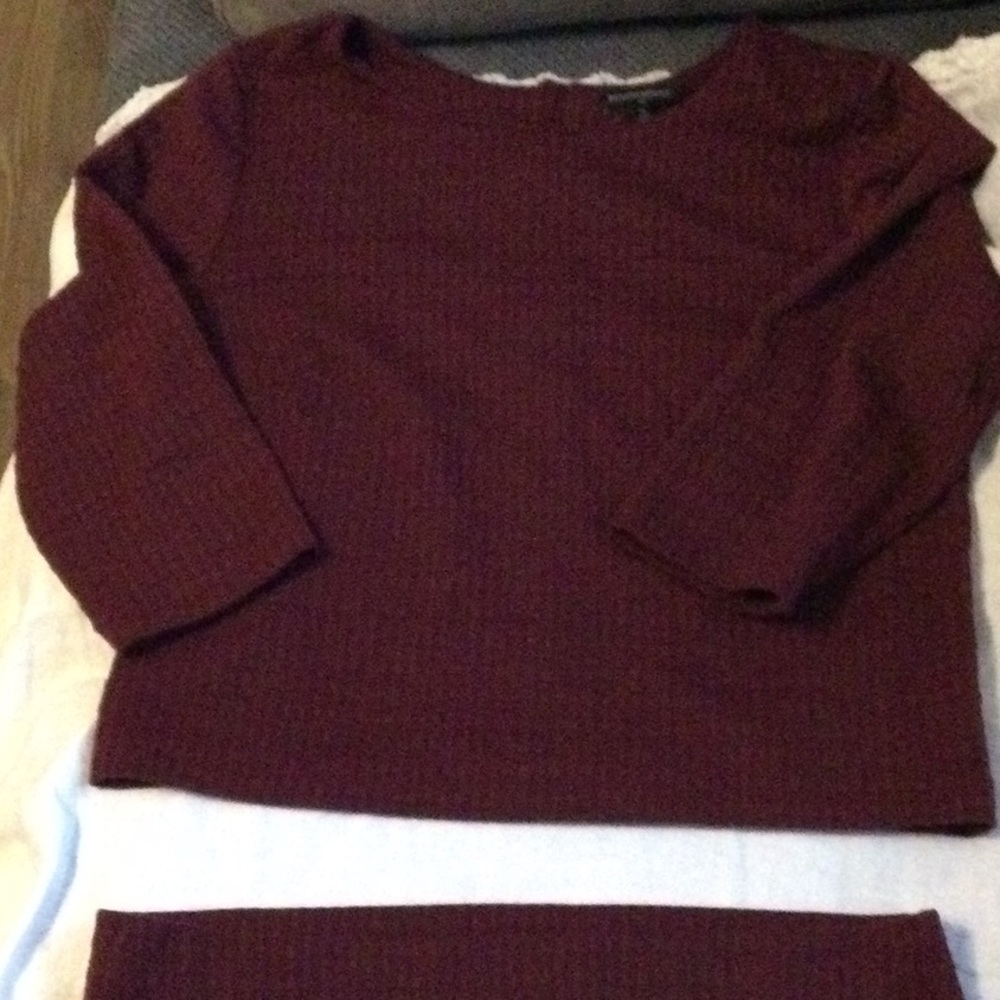 2 piece set - Picture 3 of 7